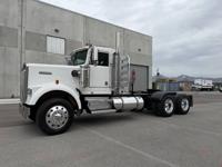 2002 *Kenworth* *W900* *Day* Cab Kenworth W900