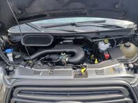 2018 ford t 350 ,15 pass Brooklyn - Image 9