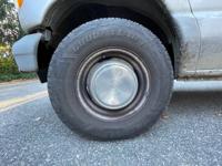 2002 Ford Econoline Cargo Van Autotrader Private Seller - Image 9