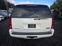 2013 GMC Yukon SLT 4x4 4dr SUV + MC Auto - Image 10