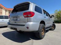 2011 Toyota Sequoia Limited 4x4 OVERLAND READY! METHOD! FALKEN! Miramar Motorsports - Image 6