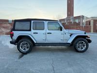 2020 Jeep Wrangler Unlimited Sahara Larchmont, NY - Image 7
