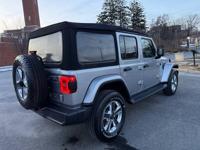 2020 Jeep Wrangler Unlimited Sahara Larchmont, NY - Image 10