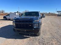 2022 Chevrolet Silverado 2500HD 4x4 Gas Short Bed 6.6L Custom Pickup S Manning Rd El Reno, Ok / N.E.Corner of I-40 & Manning - Image 4