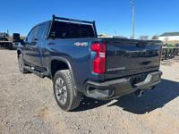 2022 Chevrolet Silverado 2500HD 4x4 Gas Short Bed 6.6L Custom Pickup S Manning Rd El Reno, Ok / N.E.Corner of I-40 & Manning - Image 10