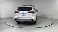 2020 Toyota Highlander AWD All Wheel Drive Platinum SUV BMW of Salem - Image 3