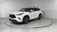 2020 Toyota Highlander AWD All Wheel Drive Platinum SUV BMW of Salem - Image 7