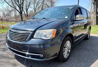 2014 Chrysler Town & Country Touring L Philadelphia