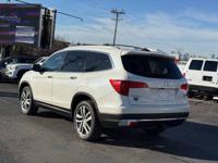 2017 Honda Pilot Touring AWD 4dr SUV F Inancing Avalible CRYSTAL AUTO SALES ~ NASHVILLE - Image 8