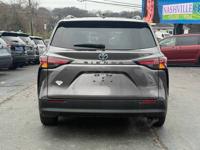 2021 Toyota Sienna XLE 8-Passenger XLE 8-Passenger 4dr Mini-Van CRYSTAL AUTO SALES ~ NASHVILLE - Image 9