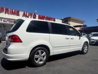 2010 Volkswagen Routan SE Minivan (California van) Mission Valley - Prime Auto Imports - Image 3
