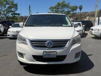 2010 Volkswagen Routan SE Minivan (California van) Mission Valley - Prime Auto Imports - Image 9