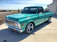 1972 Chevy C10 short bed 6.0 ls restomod very clean fast truck! w/ac! Hays, KS