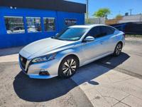 2020 Nissan Altima 2.5 SL sedan Brilliant Silver Metallic CALL 602-767-4931 FOR AVAILABILITY - Image 4