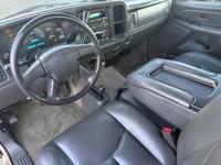 2005 GMC 2500HD SIERRA SLT 6.6 DURAMAX DIESEL 4X4 4 DOOR /A MUST SEE WHEAT RIDGE COLORADO - Image 9