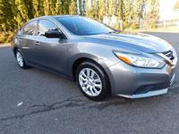 2017 Nissan Altima 2.5 S sedan Gun Metallic CALL 503-836-3777 FOR AVAILABILITY - Image 9