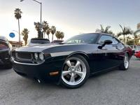 2010 Dodge Challenger R/T * HEMI V8 * 6 SPEED * LOWERED * RIMS * EXHAUST R/T 2dr + FINANCING AVAILABLE!!!