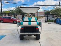 2016 CLUB CAR GOLF CART, RUNS GREAT, GAS POWERED, 6 SEATERS Houston - Image 6