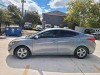 2014 hyundai elantra, clean title, runs great, 100k miles Houston - Image 5