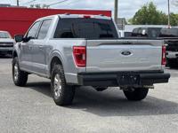 2022 Ford F150 XLT Super Crew 3.5L Ecoboost V6 4X4 - We Finance! Cassat Ave - Image 5