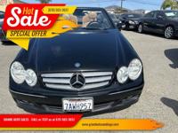2009 Mercedes-Benz CLK CLK 350 2dr Convertible - Buy Here Pay Here! + Grand Auto Sales