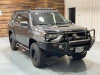 2015 Toyota 4 Runner Trail 4X4 / CUSTOM BUILT / 1-OWNER LOCAL SUV GRN280L/GRN285L + MM Investment Cars-Gladstone / WE SHIP NATIONWIDE - Image 3