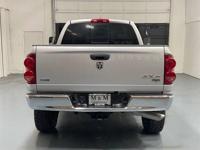 2008 Dodge Ram 2500 Laramie 4X4 6.7L DIESEL / 61,000 MILES/ ZERO RUST DH (2500) + MM Investment Cars-Gladstone / WE SHIP NATIONWIDE - Image 7
