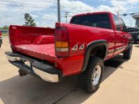 2001 Chevrolet Silverado 2500HD Ext. Cab 4WD Norman - Image 5