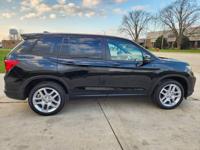 2024 Honda Passport EX-L AWD **20K MILES** Tower Rd Mundelein, IL 60060 - Image 7