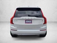 2020 Volvo XC90 Momentum AWD All Wheel Drive SUV XC 90 AUTONATION Call (425) 873-8280 to confirm availability - April 14th - Image 5