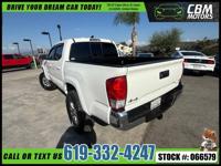 2017 Toyota Tacoma SR5**EZ FINANCING -LOW DOWN! BAD CREDIT-NO CREDIT-FIRST TIME BUYER-NO PROBLEM! 👌 - Image 9