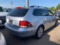 2012 Volkswagen Jetta TDI Sportwagon Norman - Image 5