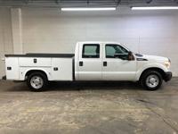 2015 FORD F-350 XL V8 UTILITY SERVICE BED ONE OWNER - Image 4