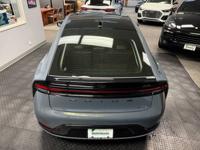 2024 Toyota Prius Limited AWD Guardian 1 Owner DLR Serviced since new! Bellevue (Local Owner) - Image 6