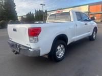 2011 Toyota Tundra 4X4/ Local NW 2-Owner / 4WD Work Truck/ Clean Title Salem-1477 Hawthorne Ave NE/ Exit 256 - Image 6