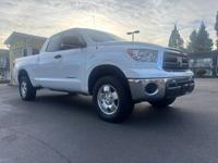 2011 Toyota Tundra 4X4/ Local NW 2-Owner / 4WD Work Truck/ Clean Title Salem-1477 Hawthorne Ave NE/ Exit 256 - Image 8