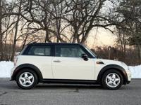 2008 Mini Cooper Base 2dr Hatchback East Brunswick, NJ - Image 6