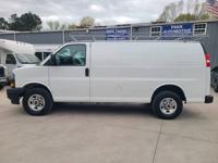 2023 GMC Savana 2500 3dr Cargo Van - Image 4