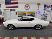 1969 Chevrolet Chevelle - SUPER SPORT - 396 ENGINE Mundelein - Image 4