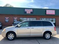 2008 Chrysler Town Country Touring Norman - Image 3