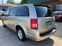 2008 Chrysler Town Country Touring Norman - Image 4
