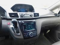 2014 Honda Odyssey Touring Westchester - Image 8
