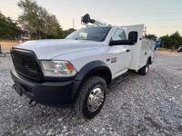 2018 Dodge Ram 5500 5000lb Crane Miller Empak Mechanics Service Truck - Image 4