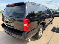 2013 Chevrolet Suburban LT 1500 2WD Norman - Image 6
