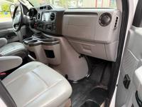 2012 FORD E-350 SUPER DUTY V8 14FT. CUTAWAY BOX+SIDE DOOR+LIFT*SALE* PORTLAND OREGON - Image 10