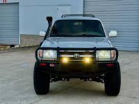 TOYOTA 4RUNNER 5 SPEED MANUAL WITH FACTORY LOCKER 4WD ARB BUMPER CLEAN city of san diego - Image 6