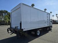 2014 ISUZU NRR REFIGERATOR TRUCK,5.2L DIESEL,20FT BOX,LFT GATE! north san diego county - Image 5