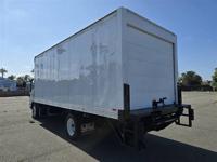 2014 ISUZU NRR REFIGERATOR TRUCK,5.2L DIESEL,20FT BOX,LFT GATE! north san diego county - Image 6