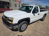 2006 Chevrolet Silverado 1500 4X4 1OWNER RUNS & DRIVES GREAT A/C GOO - Image 3