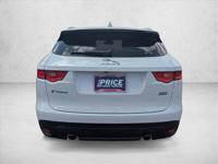 2018 Jaguar F-PACE 25t Prestige AWD All Wheel Drive SUV AUTONATION Call (303) 951-8219 to confirm availability - April 16th - Image 7